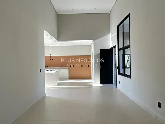 Casa com 180m² 3 quartos e 3 banheiros, à venda, no bairro Cajuru do Sul em Sorocaba