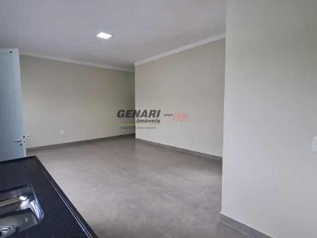 Casa com 150m² 3 quartos e 2 banheiros, à venda, no bairro Parque Residencial Sabiás em Indaiatuba
