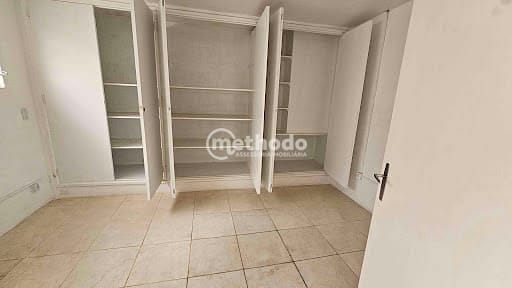 Casa, 4 quartos, 285 m² - Foto 9