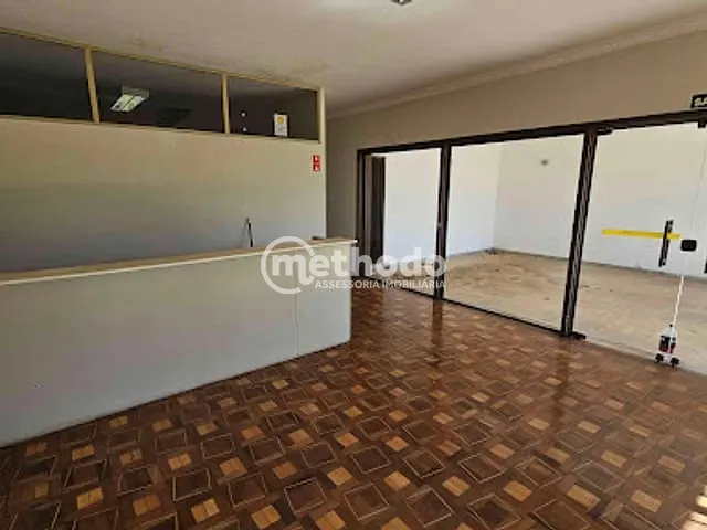 Casa com 503m² 4 quartos e 3 banheiros, à venda, no bairro Bonfim em Campinas