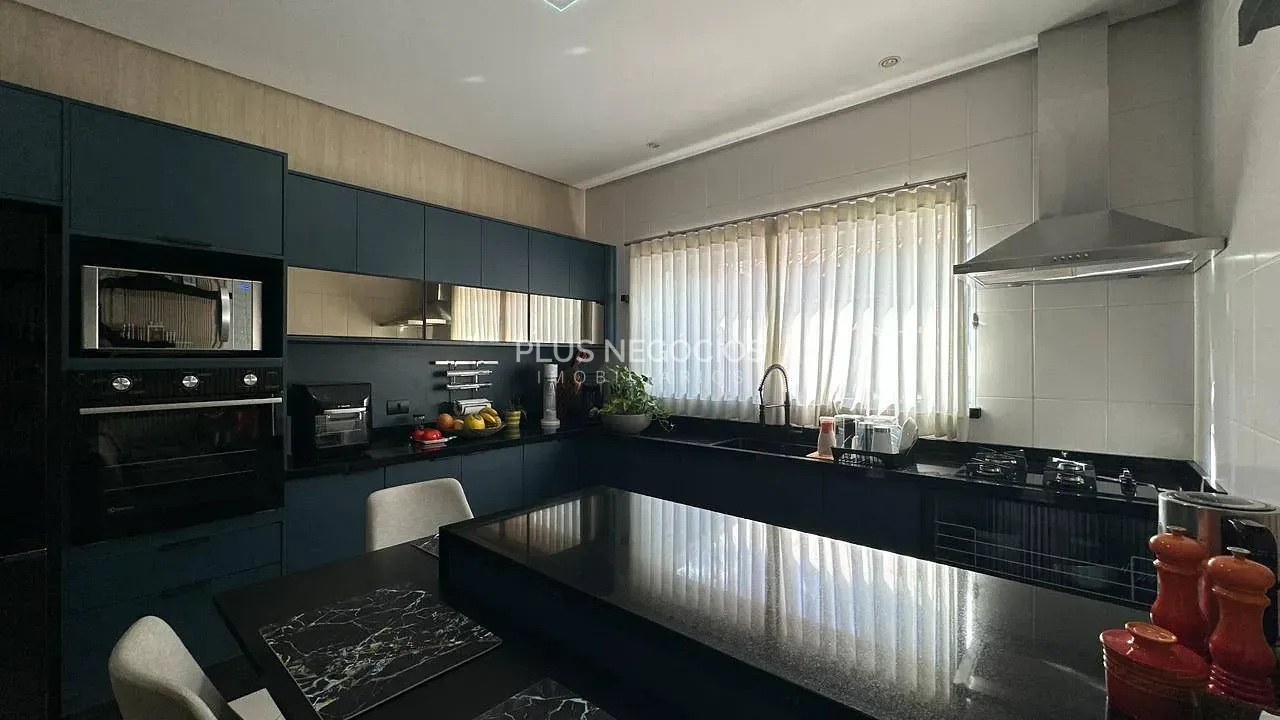 Casa, 3 quartos, 310 m² - Foto 17