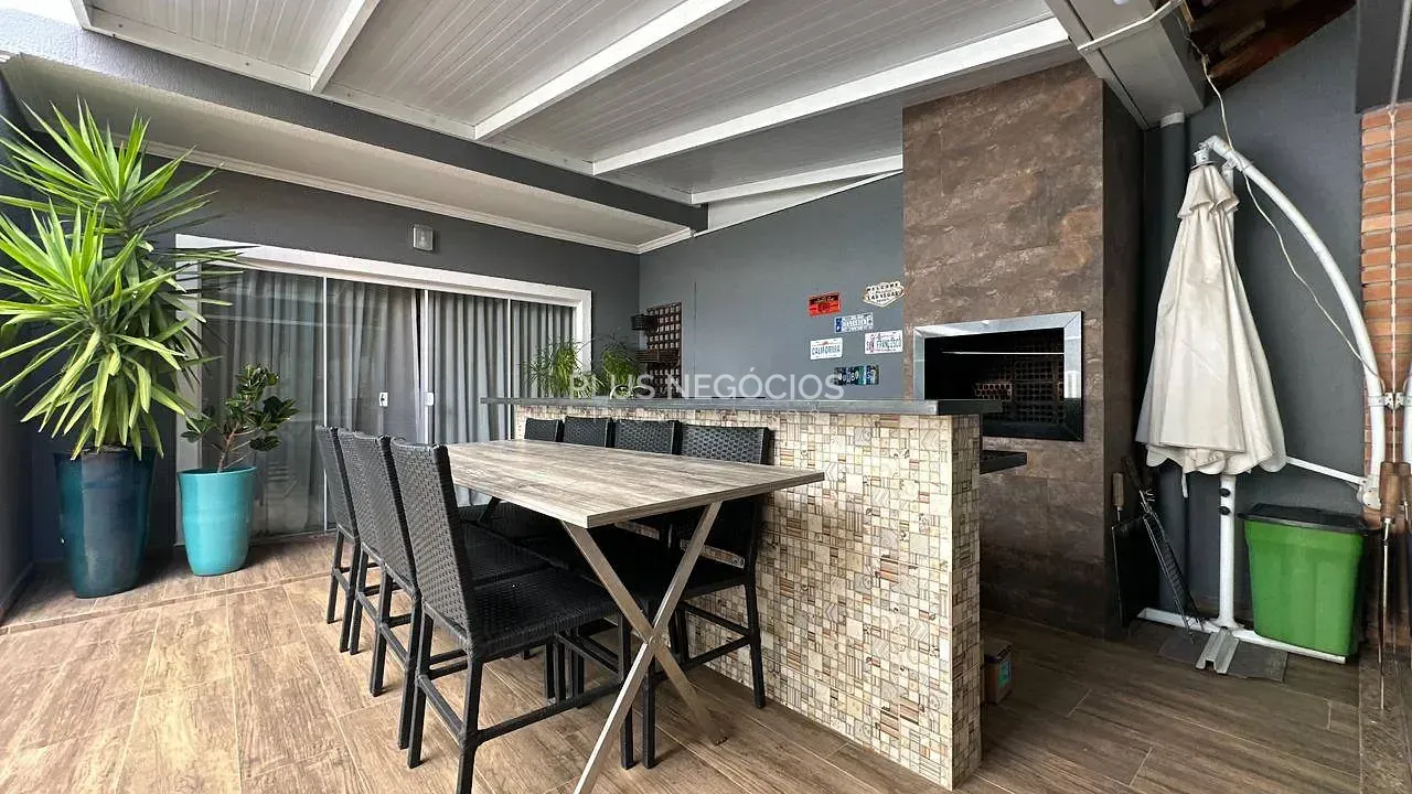 Casa, 3 quartos, 310 m² - Foto 30
