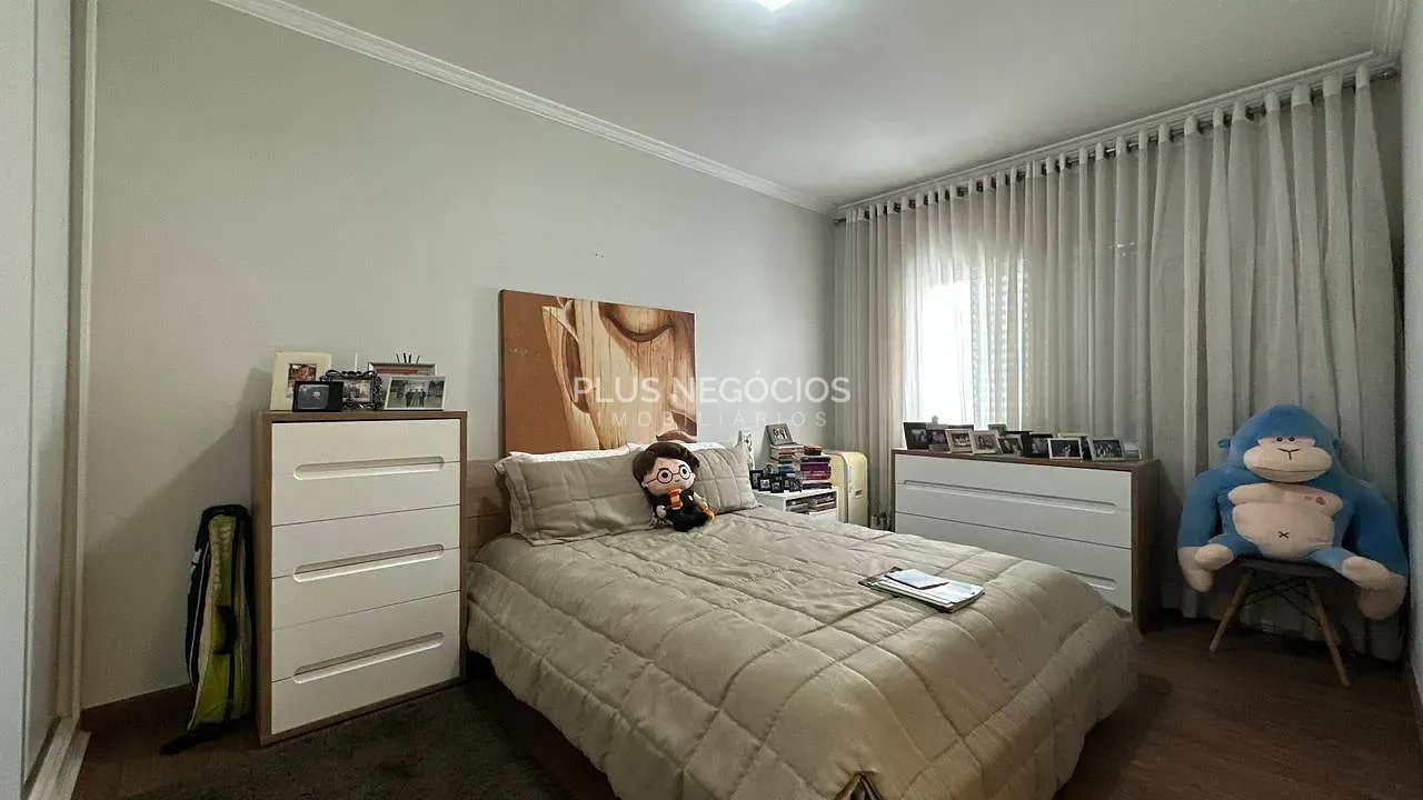 Casa, 3 quartos, 310 m² - Foto 44