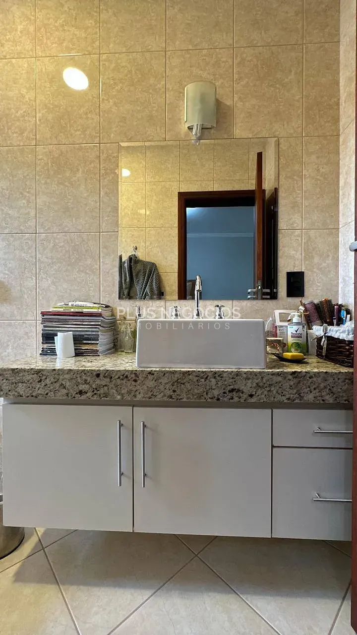 Casa, 3 quartos, 310 m² - Foto 52