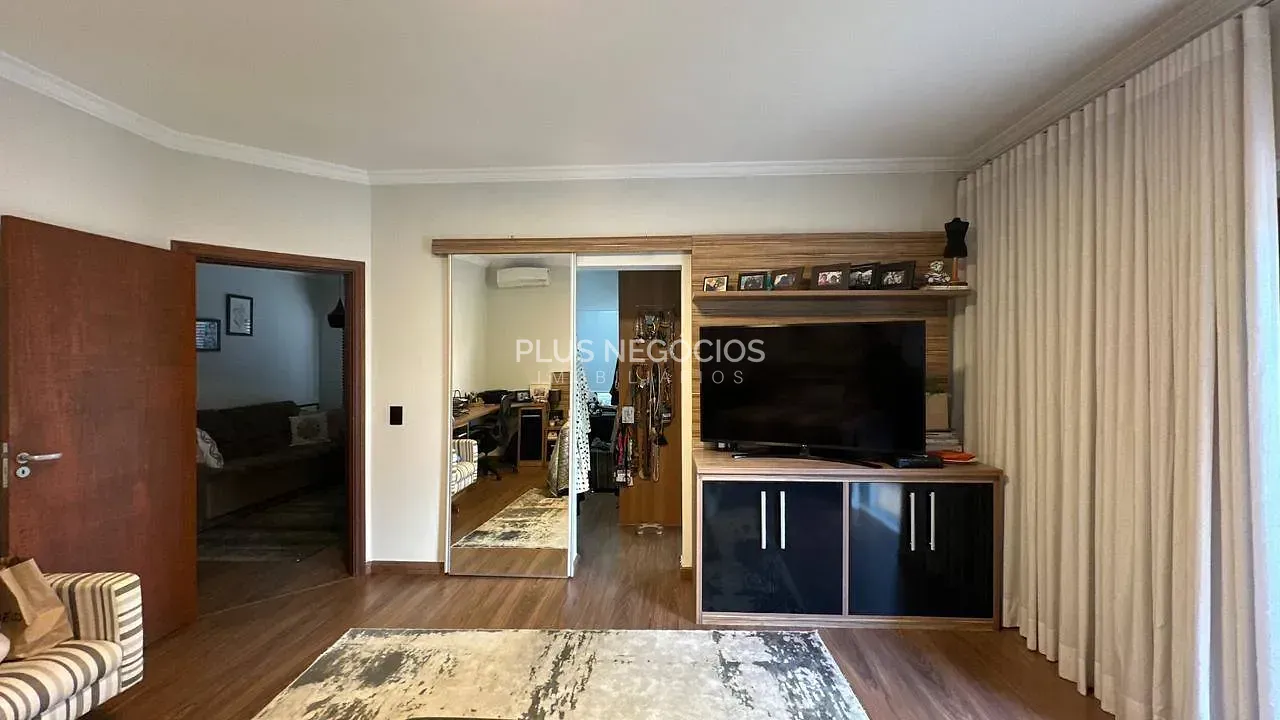 Casa, 3 quartos, 310 m² - Foto 39