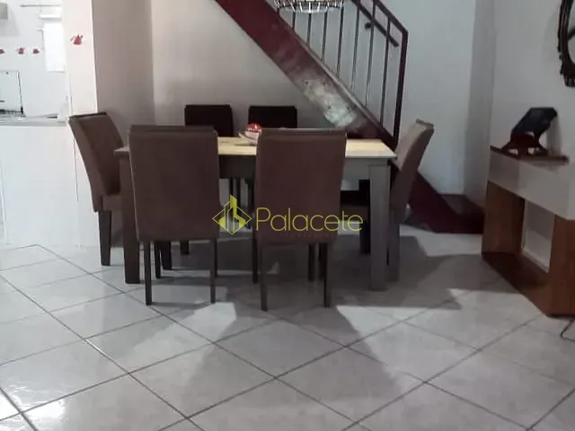Casa com 225m² 3 quartos e 3 banheiros, à venda, no bairro Jardim América em Taubaté
