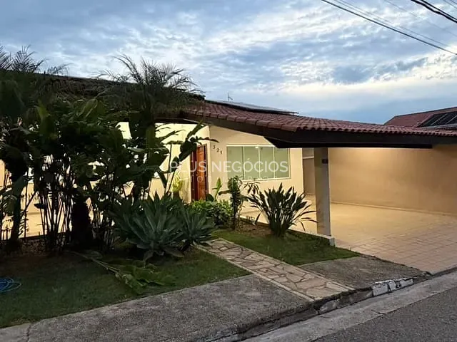 Casa com 360m² 3 quartos e 2 banheiros, à venda, no bairro Jardim Ibiti do Paço em Sorocaba