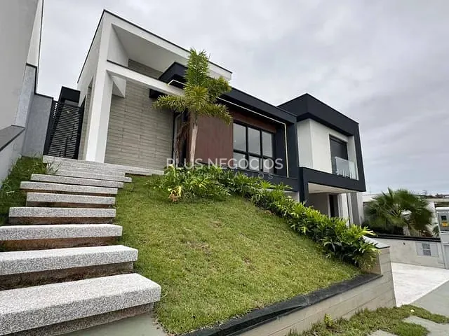 Casa com 286m² 4 quartos e 5 banheiros, à venda, no bairro Morros em Sorocaba
