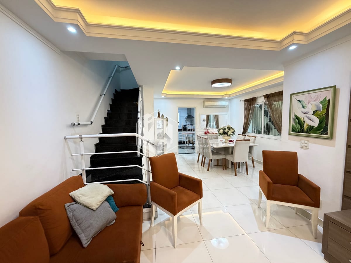 Casa, 3 quartos, 146 m² - Foto 9