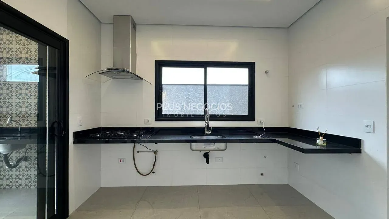 Casa, 3 quartos, 231 m² - Foto 8