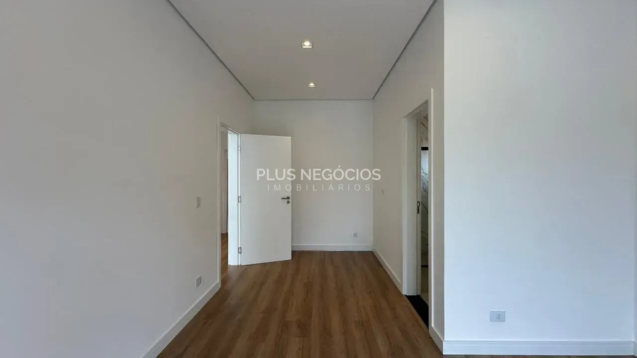 Casa, 3 quartos, 231 m² - Foto 30
