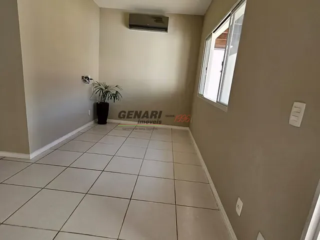 Casa com 120m² 3 quartos e 2 banheiros, à venda, no bairro Colinas de Indaiatuba II em Indaiatuba