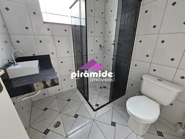 Casa com 360m² 4 quartos e 3 banheiros, à venda, no bairro Martim de Sá em Caraguatatuba
