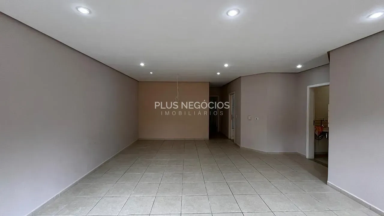 Casa, 4 quartos, 245 m² - Foto 3