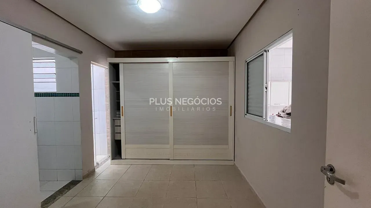 Casa, 4 quartos, 245 m² - Foto 6