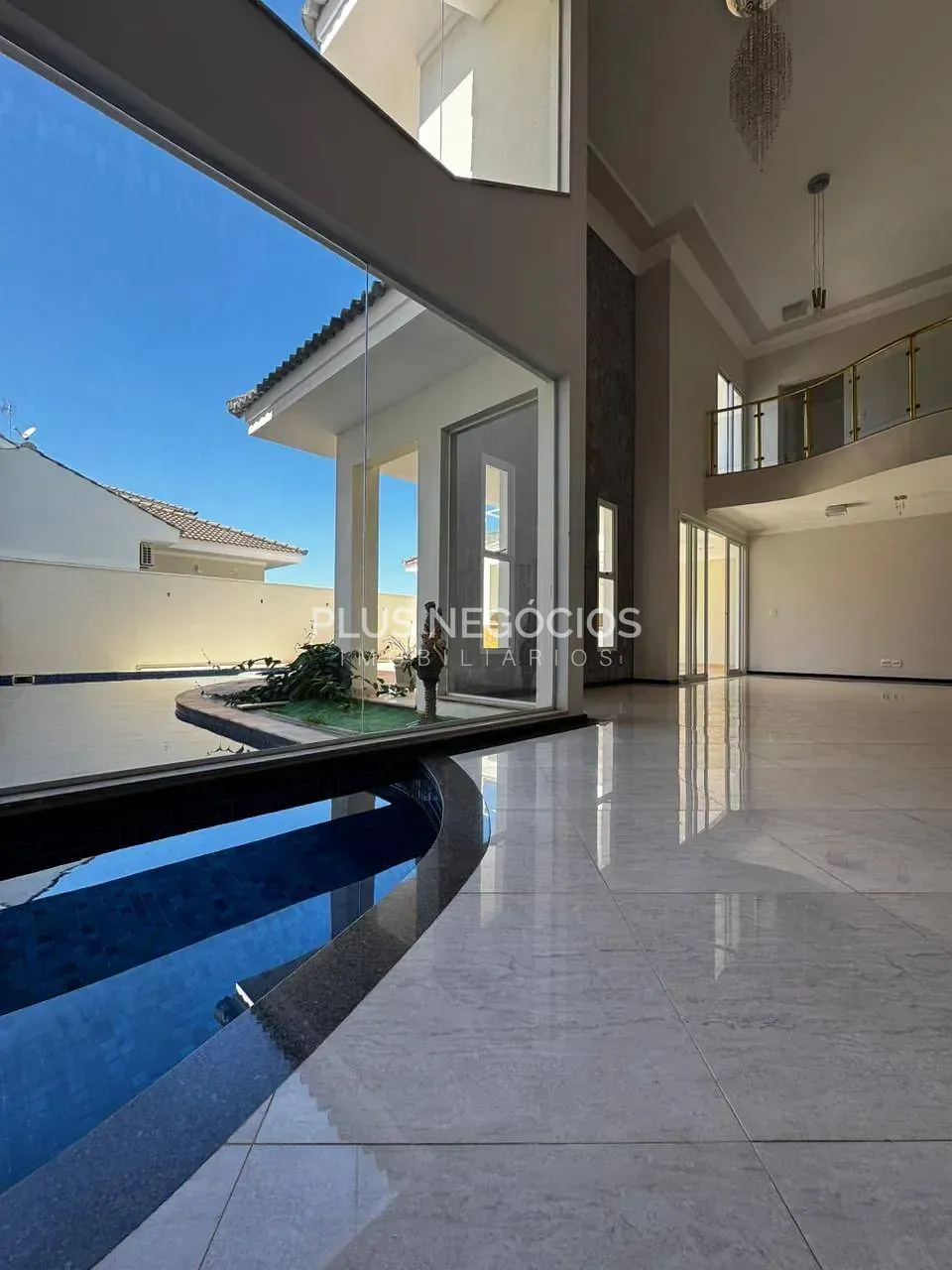 Casa, 4 quartos, 443 m² - Foto 1