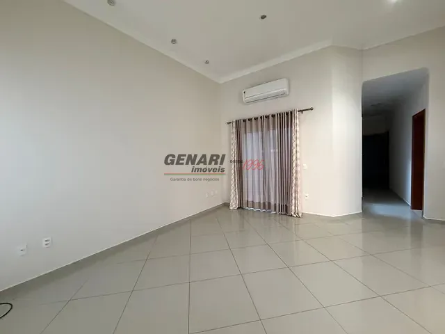 Casa com 300m² 3 quartos e 4 banheiros, para alugar, no bairro Altos da Bela Vista em Indaiatuba