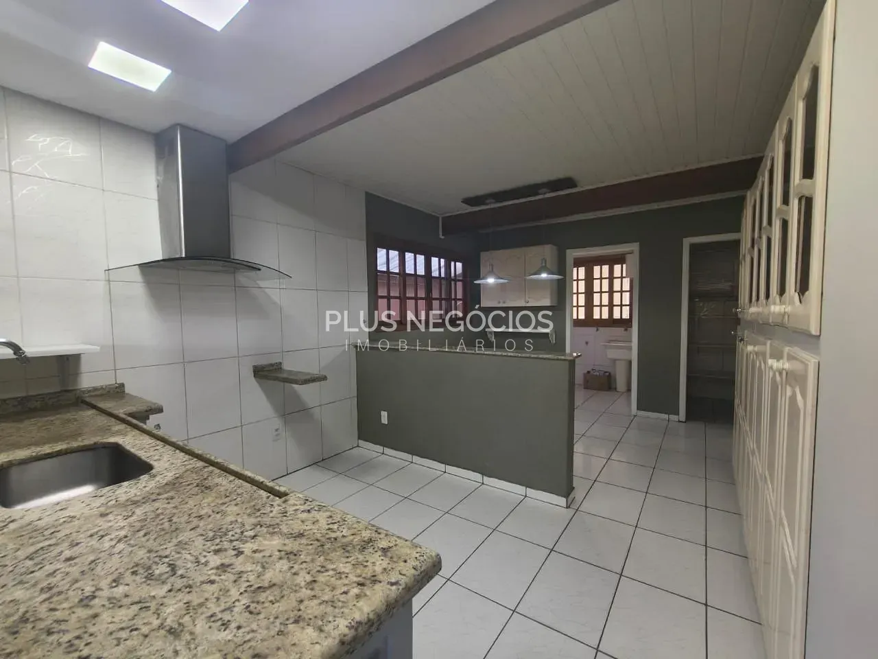 Casa, 3 quartos, 250 m² - Foto 11