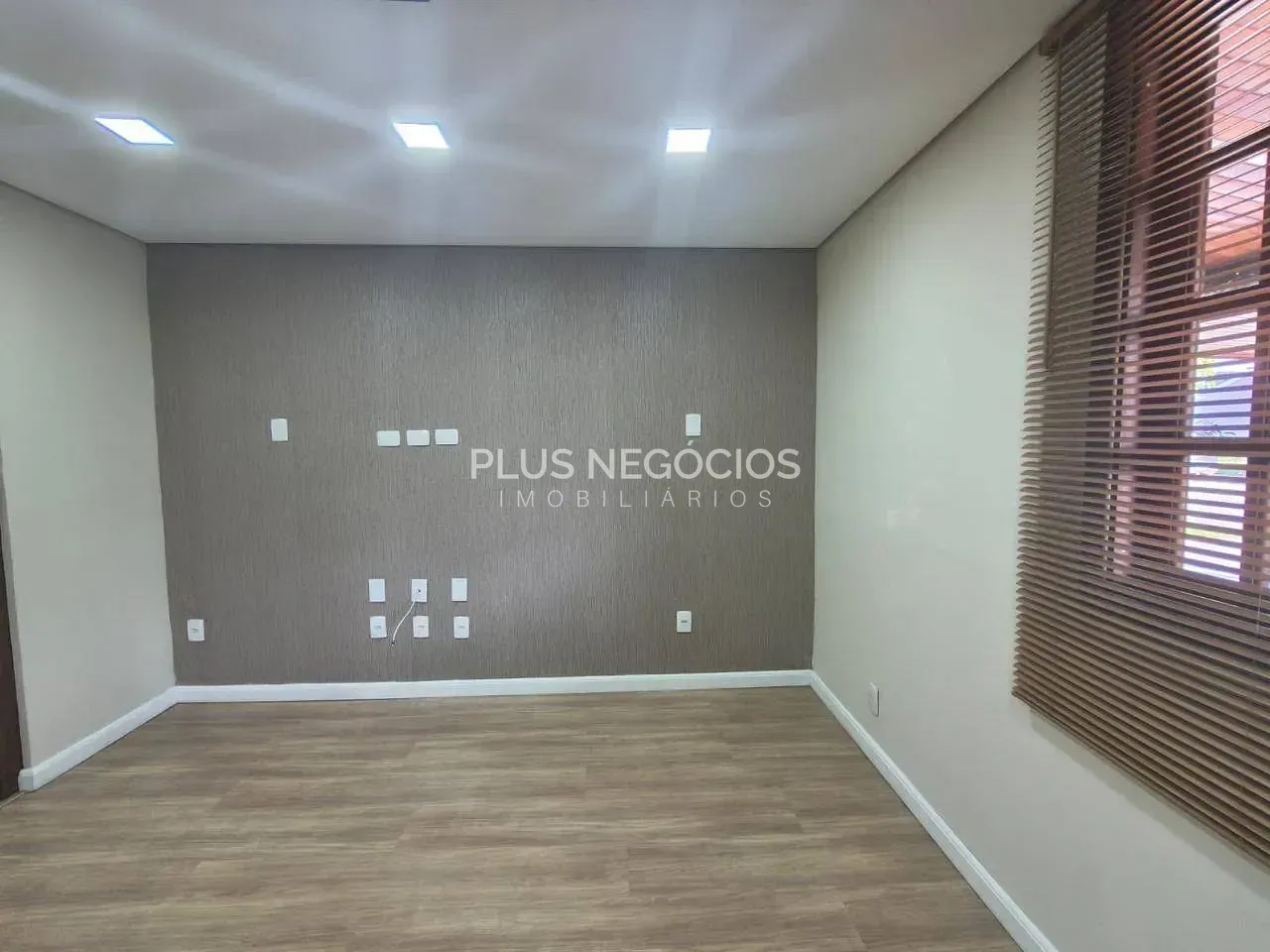 Casa, 3 quartos, 250 m² - Foto 25