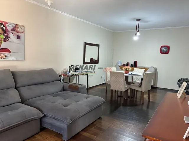 Casa com 250m² 3 quartos e 4 banheiros, à venda, no bairro Vila Maria Helena em Indaiatuba