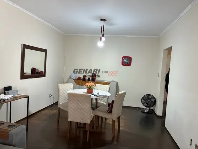 Casa com 250m² 3 quartos e 4 banheiros, à venda, no bairro Vila Maria Helena em Indaiatuba