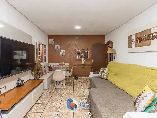 Casa com 500m² 4 quartos e 2 banheiros, à venda, no bairro Lauzane Paulista em São Paulo