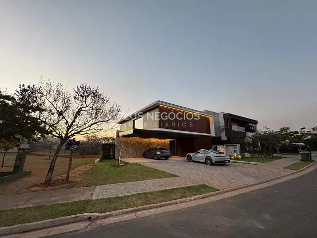 Casa com 460m² 5 quartos e 7 banheiros, à venda, no bairro Alphaville Nova Esplanada em Votorantim