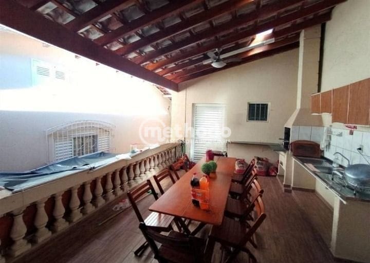 Casa, 3 quartos, 210 m² - Foto 7