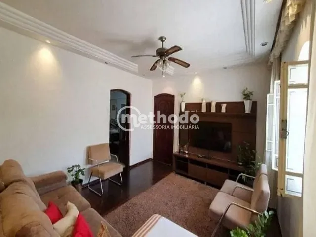 Casa com 250m² 3 quartos e 2 banheiros, à venda, no bairro Jardim Anton von Zuben em Campinas