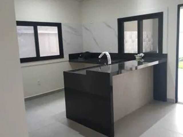 Casa com 341m² 3 quartos e 5 banheiros, à venda, no bairro Bairro do Grama em Caçapava