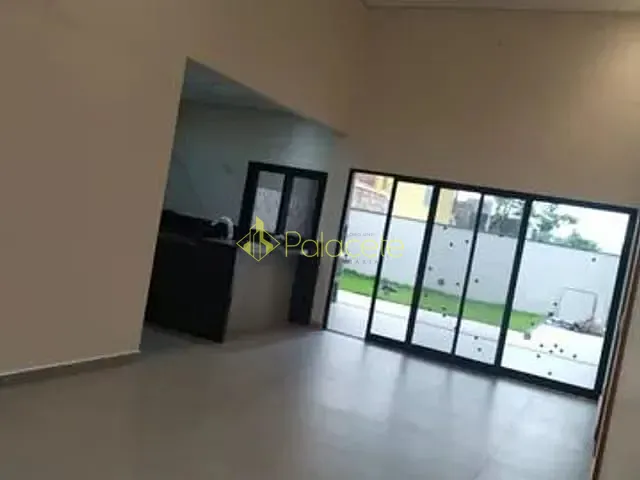 Casa com 341m² 3 quartos e 5 banheiros, à venda, no bairro Bairro do Grama em Caçapava