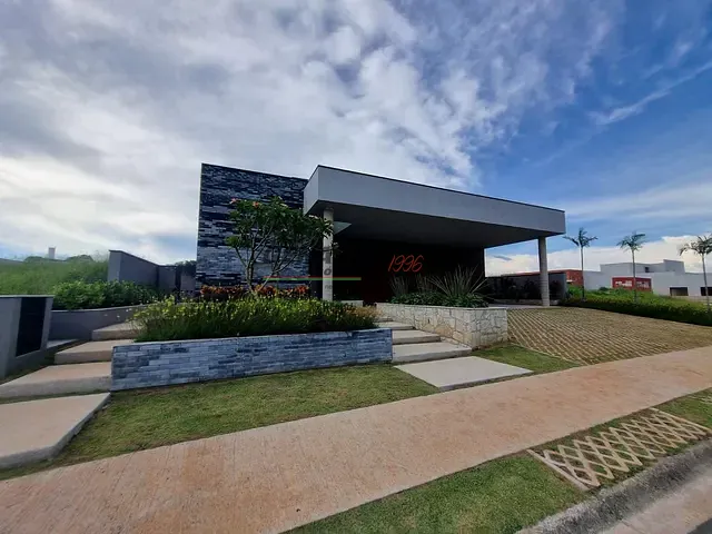 Casa com 1200m² 6 quartos e 8 banheiros, à venda, no bairro Parque Residencial Indaiá em Indaiatuba