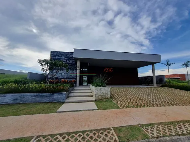 Casa com 1200m² 6 quartos e 8 banheiros, à venda, no bairro Parque Residencial Indaiá em Indaiatuba