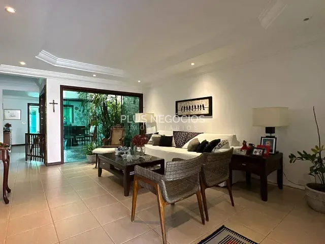 Casa com 374m² 4 quartos e 4 banheiros, à venda, no bairro Jardim Village Saint Claire em Sorocaba