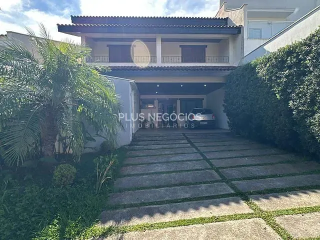 Casa com 374m² 4 quartos e 4 banheiros, à venda, no bairro Jardim Village Saint Claire em Sorocaba