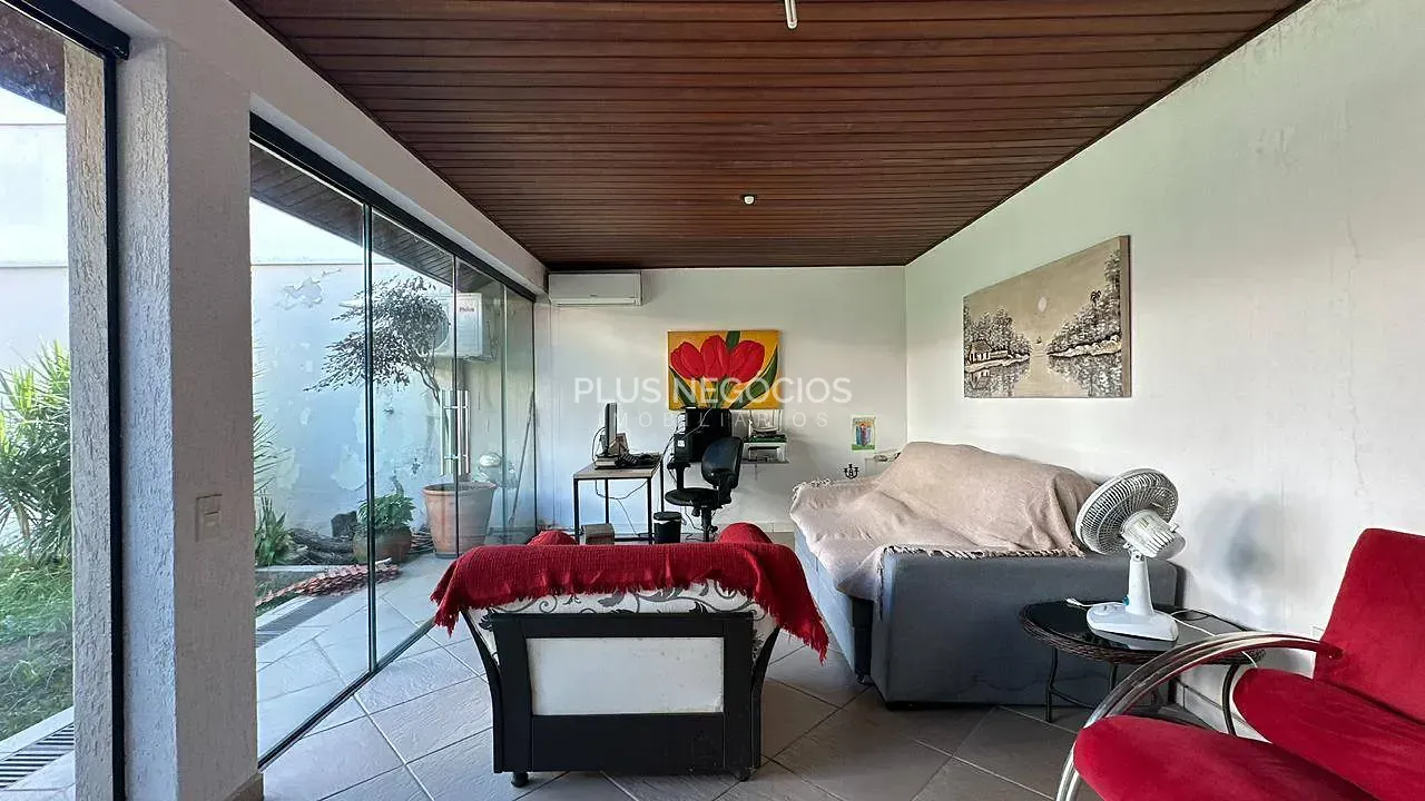 Casa, 4 quartos, 359 m² - Foto 31
