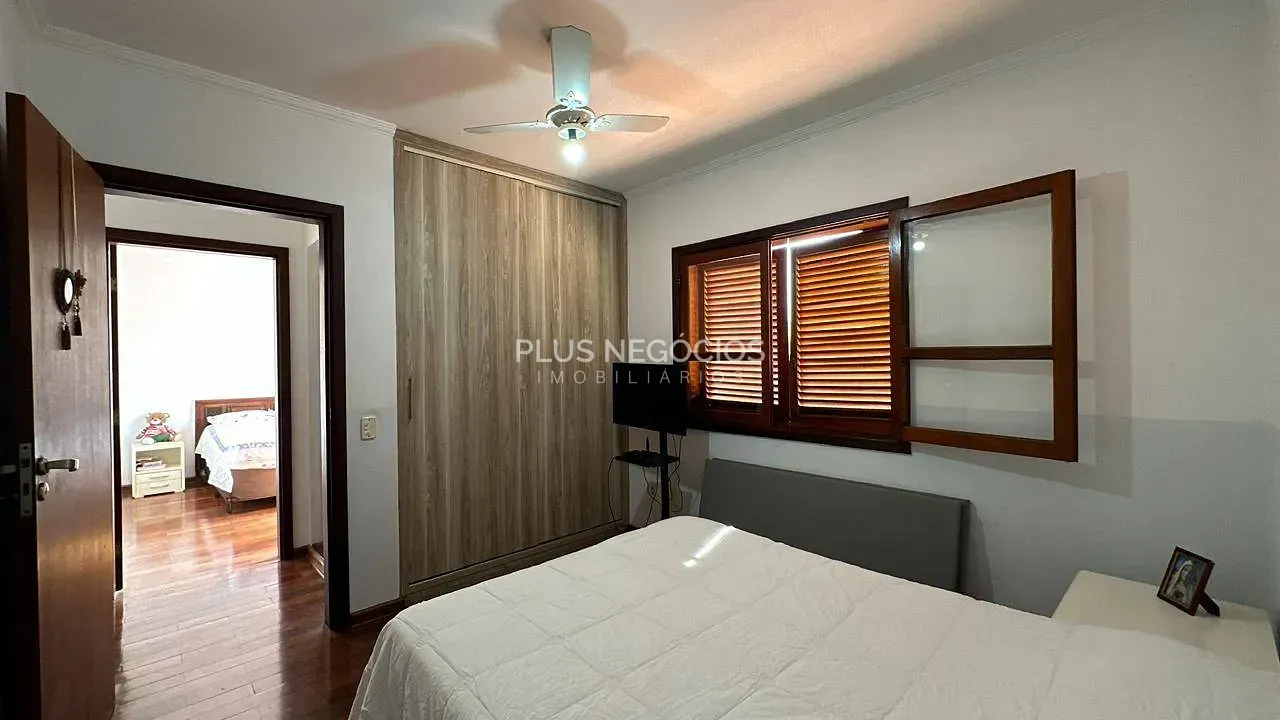 Casa, 4 quartos, 359 m² - Foto 40
