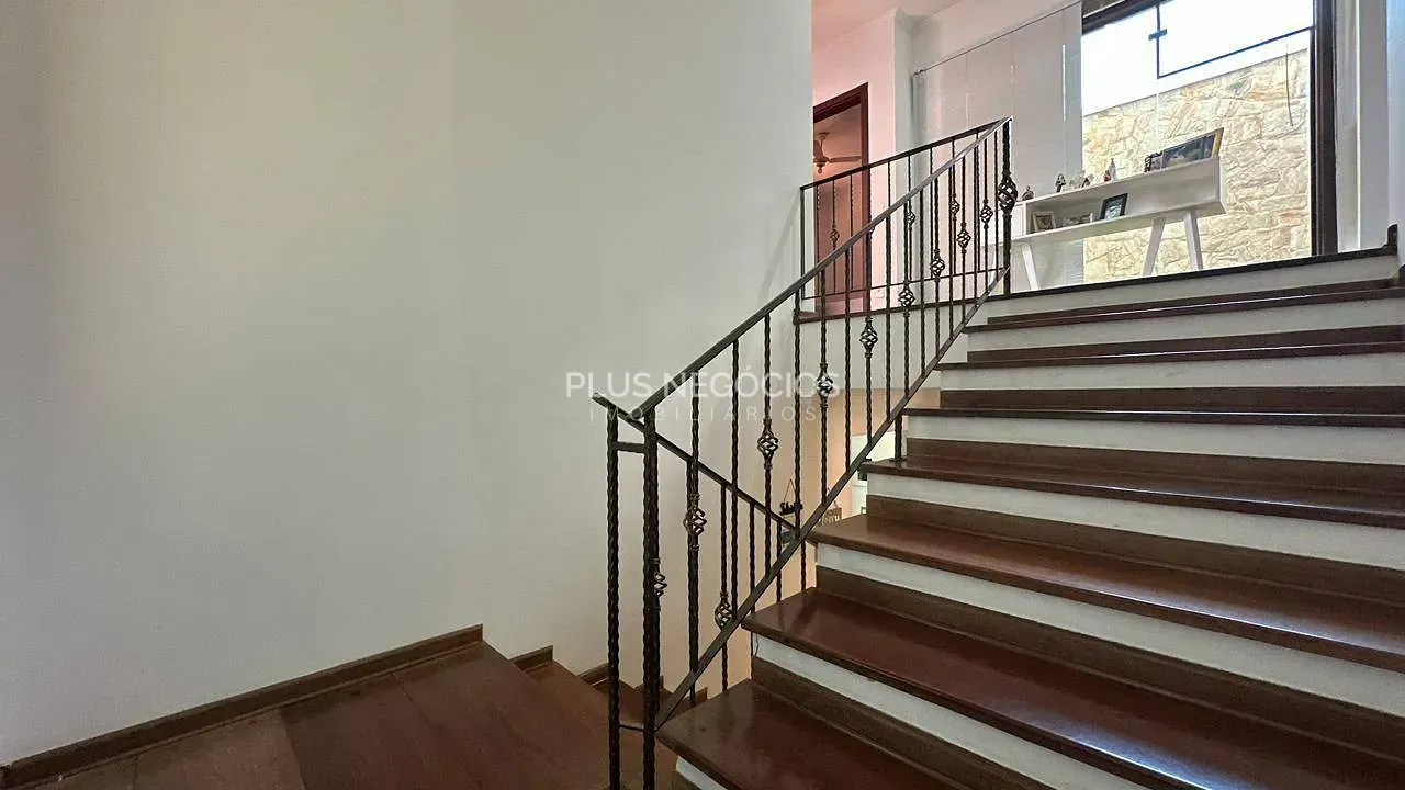 Casa, 4 quartos, 359 m² - Foto 35