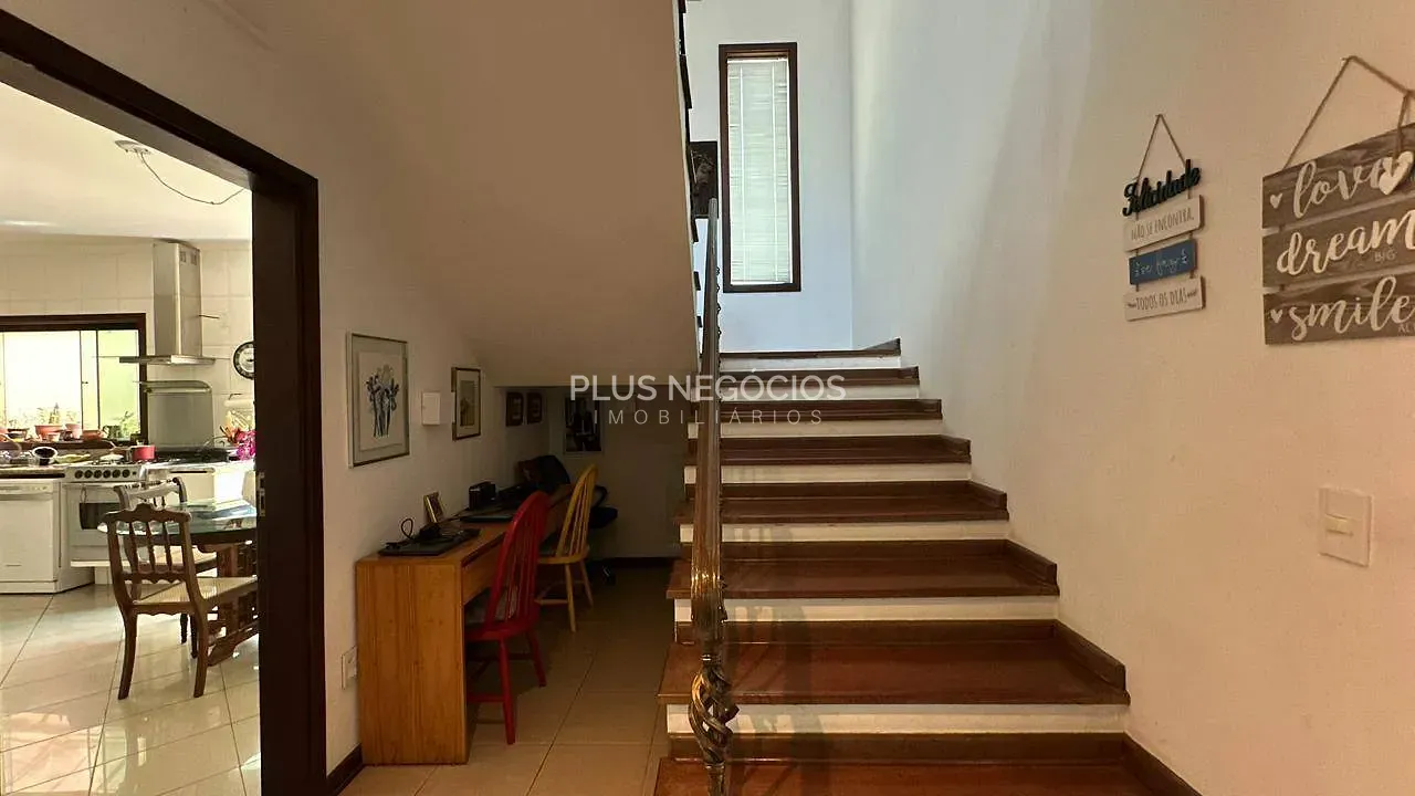 Casa, 4 quartos, 359 m² - Foto 34