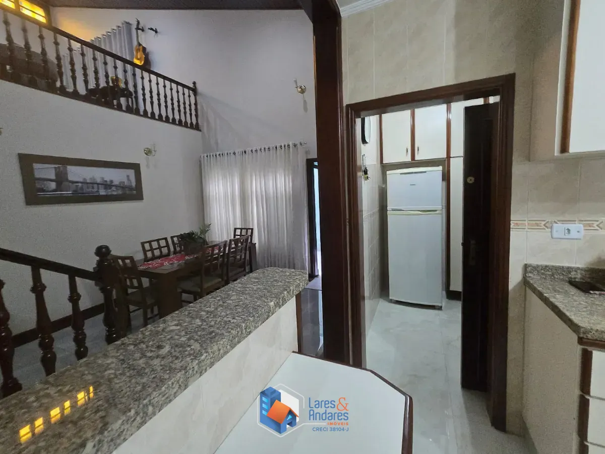 Casa, 3 quartos, 219 m² - Foto 19