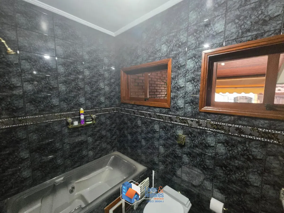 Casa, 3 quartos, 219 m² - Foto 25