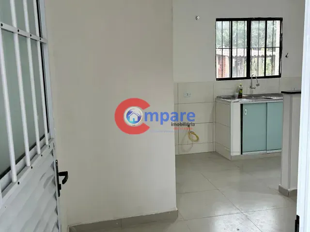 Casa 1 quarto e 1 banheiro, para alugar, no bairro Jardim Paraíso em Guarulhos