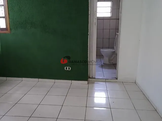 Casa 2 quartos e 2 banheiros, à venda, no bairro Santo Antônio em São Caetano do Sul