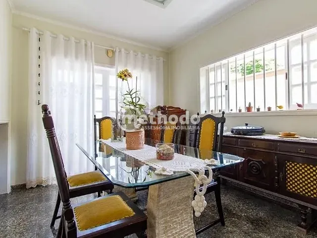 Casa com 272m² 4 quartos e 2 banheiros, à venda, no bairro Parque Imperador em Campinas