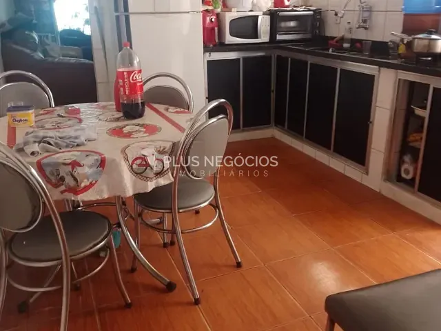 Casa com 180m² 3 quartos e 2 banheiros, à venda, no bairro Vila Barão em Sorocaba