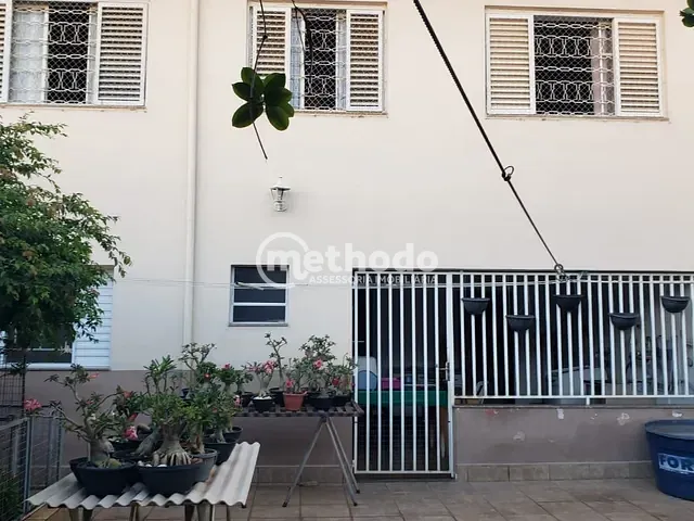 Casa com 350m² 4 quartos e 3 banheiros, à venda, no bairro Jardim Nova Europa em Campinas