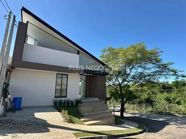 Casa 3 quartos e 4 banheiros, à venda, no bairro Jardim Residencial Renascence em Sorocaba