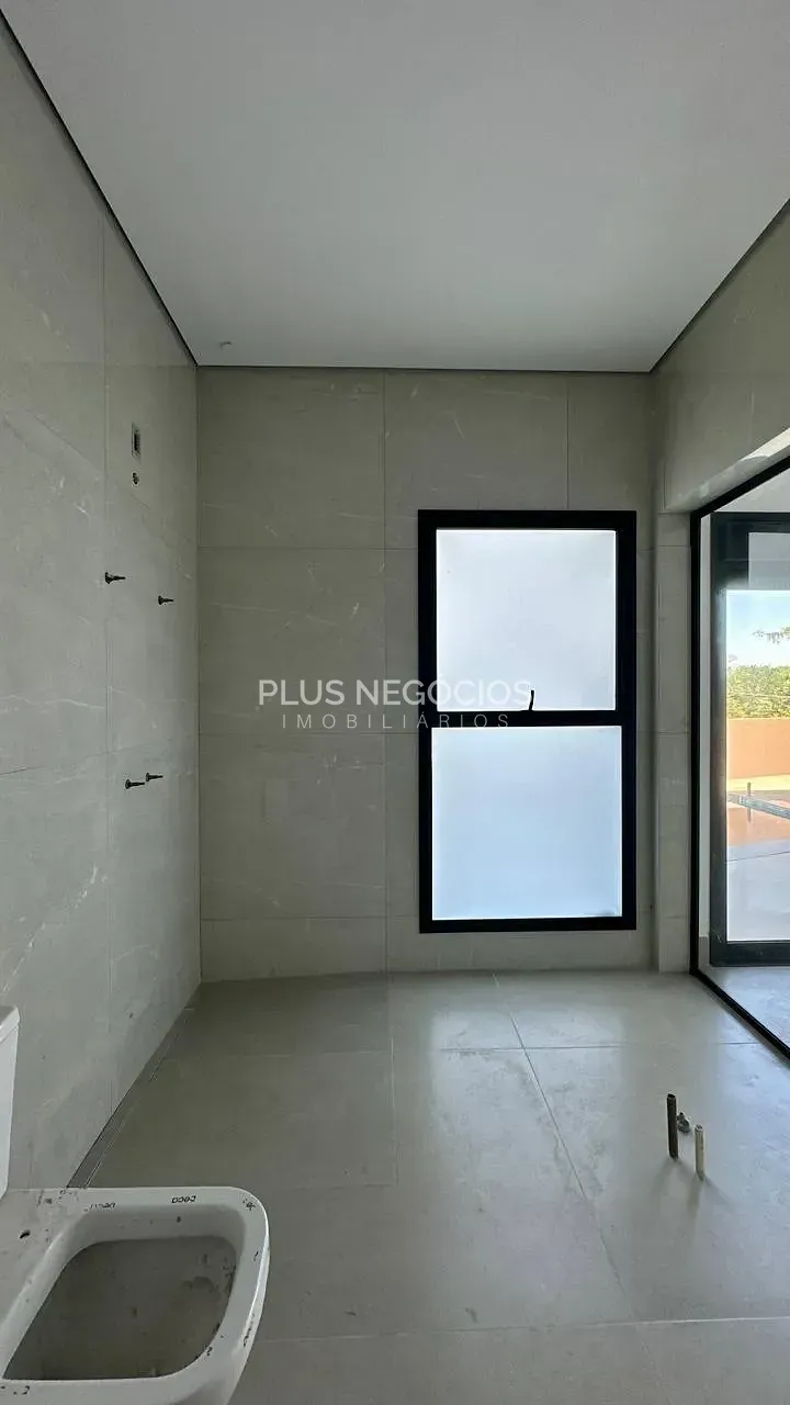 Casa, 3 quartos, 253 m² - Foto 35