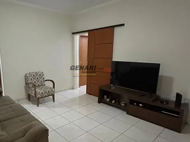 Casa com 356m² 4 quartos e 2 banheiros, à venda, no bairro Vila Sfeir em Indaiatuba