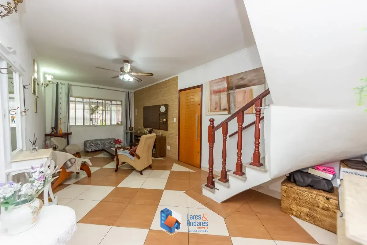 Casa, 4 quartos, 154 m² - Foto 1